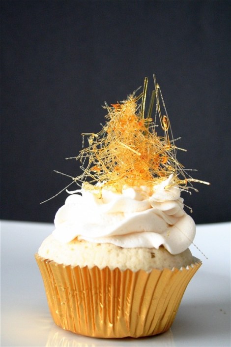 champagne-cupcakes-with-champagne-buttercream